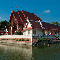 Buy canvas prints of Wat Phra Narai Maharat by Annette Johnson