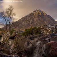 Buy canvas prints of Buachaille Etive Mòr by phil pace