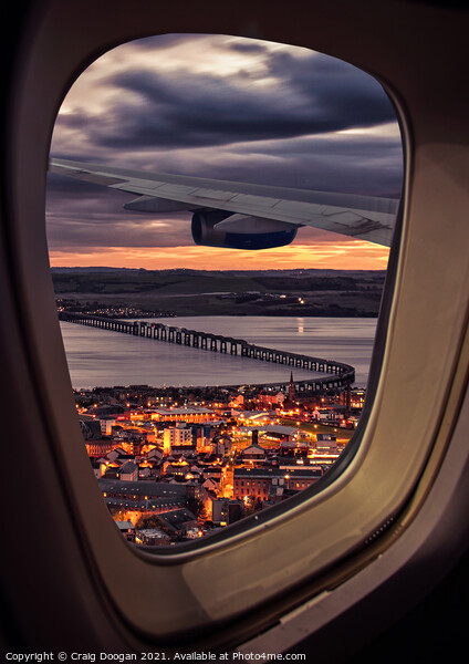 Dundee Flight  Picture Board by Craig Doogan