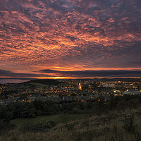 Buy canvas prints of Bonnie Dundee Sunset by Craig Doogan