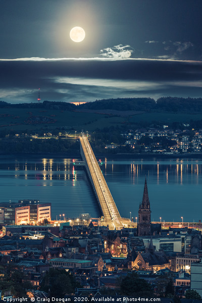 Dundee Supermoon Picture Board by Craig Doogan