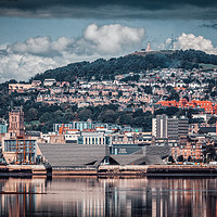 Buy canvas prints of Dundee City  by Craig Doogan