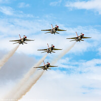 Buy canvas prints of Thunderbirds F16 Fighting Falcons Aerobatic Team by Steve de Roeck