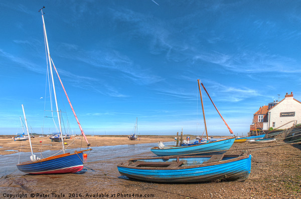 Low tide,Wells-next-the-Sea Picture Board by Peter Towle