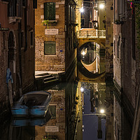 Buy canvas prints of Rio Terà Secondo, Venice by Ian Collins