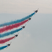 Buy canvas prints of Red Arrows - Incoming by Jon Rendle