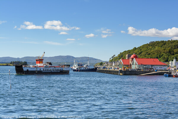 MV Striven Arriving in Colourful Oban Picture Board by Kasia Design