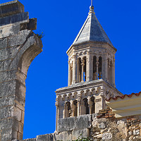 Buy canvas prints of Fragment of Diocletian Palace and a ruined city wa by Tartalja 