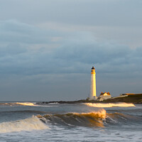 Buy canvas prints of A sunset at Scurdie Ness Lighthouse Montrose by Joe Dailly