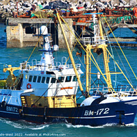 Buy canvas prints of Fishing Trawler Kerrie Marie/Emily Rose by Tom Wade-West