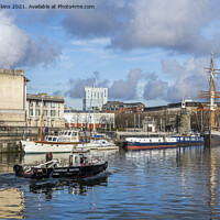 Buy canvas prints of Bristol Floating Harbour by Narrow Quay  by Nick Jenkins