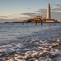 Buy canvas prints of St Marys Lighthouse, Whitley Bay by gary ward