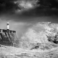 Buy canvas prints of Porthcawl Lighthouse by Heidi Stewart