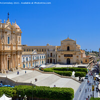 Buy canvas prints of Piazza Municipio in Noto, Sicily by Angus McComiskey