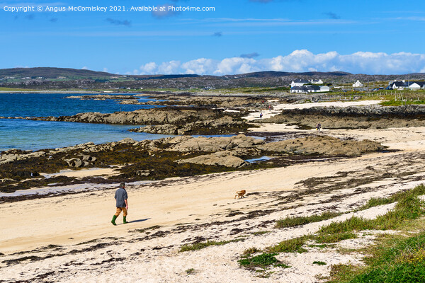 Sandy beach at Mannin Bay, County Galway, Ireland Picture Board by Angus McComiskey