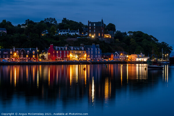 Tobermory waterfront by night Picture Board by Angus McComiskey