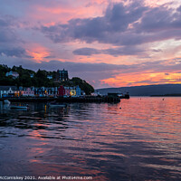 Buy canvas prints of Daybreak at Tobermory harbour by Angus McComiskey