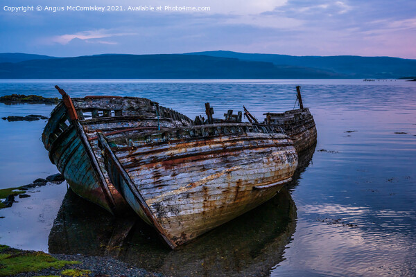 Dawn breaks across Salen Bay on Isle of Mull Picture Board by Angus McComiskey