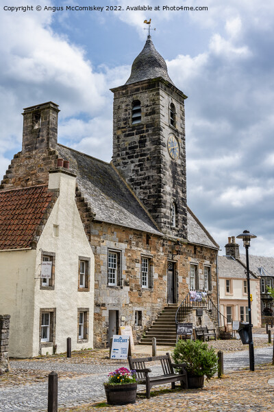 Town House in historic village of Culross in Fife Picture Board by Angus McComiskey