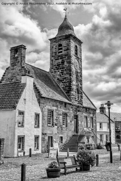 Town House in village of Culross in Fife mono Picture Board by Angus McComiskey