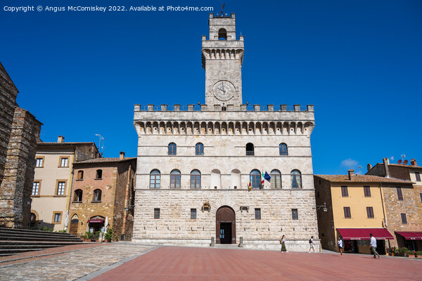 Palazzo Comunale in Montepulciano, Tuscany, Italy Picture Board by Angus McComiskey
