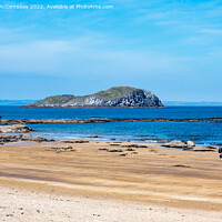 Buy canvas prints of Milsey Bay and Craigleith Island North Berwick by Angus McComiskey