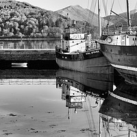 Buy canvas prints of Clyde puffer Vital Spark at Inveraray Pier mono by Angus McComiskey
