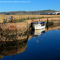 Buy canvas prints of Entrance to Cromarty harbour by Angus McComiskey