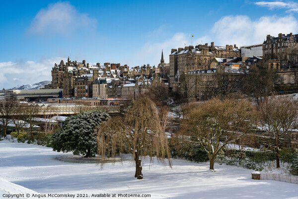 Edinburgh Old Town in snow Picture Board by Angus McComiskey