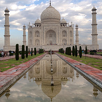 Buy canvas prints of The Taj Mahal in early morning light by Alan Crawford