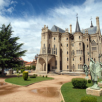 Buy canvas prints of The Episcopal Palace of Astorga, Spain  by Alan Crawford