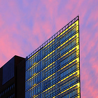 Buy canvas prints of The Renzo Piano Building, Berlin by Colin Woods