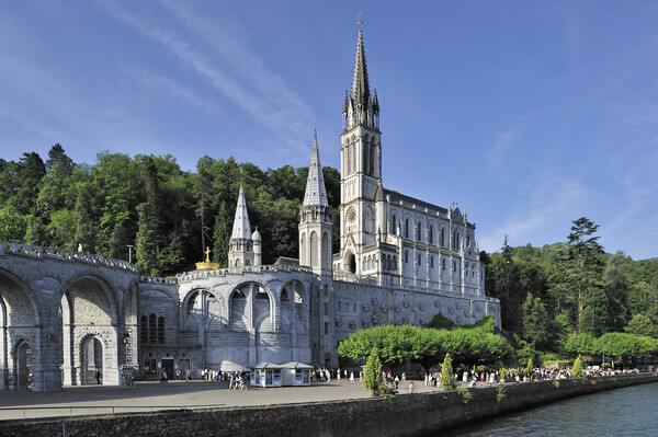 Notre Dame du Rosaire de Lourdes, Pyrenees, France Picture Board by Arterra 