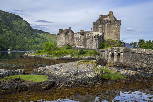 Eilean Donan Castle in Loch Duich Picture Board by Arterra 