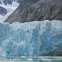 Buy canvas prints of Waggonwaybreen Glacier, Svalbard by Arterra 