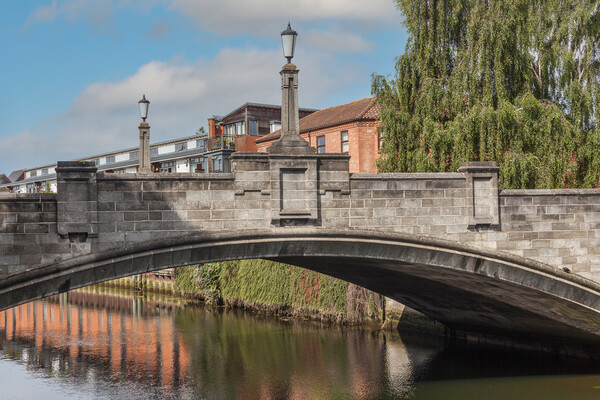 The River Wensum and Whitefriars Bridge in Norwich Picture Board by Kevin Snelling