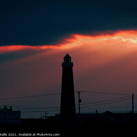 Buy canvas prints of The Old Dungeness Lighthouse at Sunset by Danny Wallis