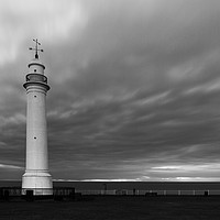 Buy canvas prints of The White Lighthouse, Cliffe Park, Seaburn, Tyne a by Rob Cole