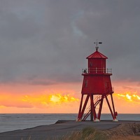 Buy canvas prints of Groyne Lighthouse Sunrise, South Shields by Rob Cole