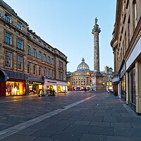 Buy canvas prints of Earl Greys Iconic Monument by Rob Cole