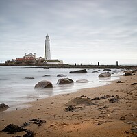 Buy canvas prints of St Mary's Lighthouse, Whitley Bay by Rob Cole