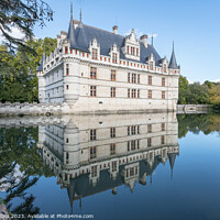 Buy canvas prints of Reflections in the pond at Château d'Azay-le-Rideau by Dave Collins