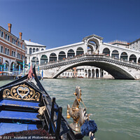 Buy canvas prints of Grand Canal and the Rialto Bridge Venice by Len Pugh