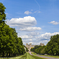 Buy canvas prints of Windsor Castle by Chris Dorney