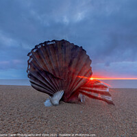 Buy canvas prints of Sunrise Aldeburgh scallop sculpture by Graeme Taplin Landscape Photography