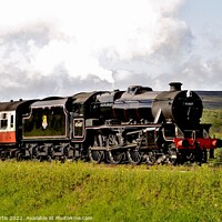 Buy canvas prints of Steam Locomotive 45407 by Tom Curtis
