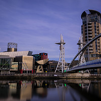 Buy canvas prints of Lowry Salford Quays  by Daniel Udale