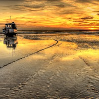 Buy canvas prints of Southend Sunrise by Phil Wingfield