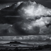 Buy canvas prints of Minninglow Hill Derbyshire by Nick Lukey
