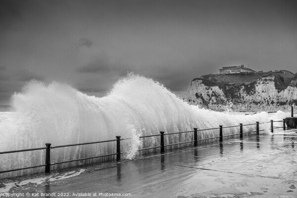 Dramatic Sea at Freshwater Bay, Isle of Wight Picture Board by KB Photo